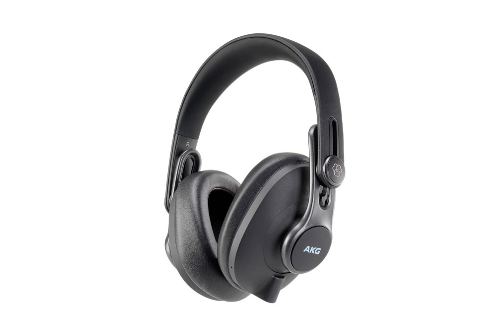akg k371 bass