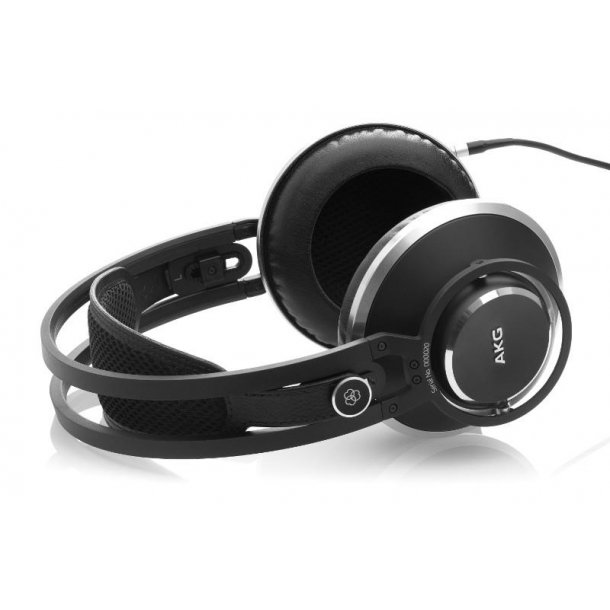akg mastering headphones
