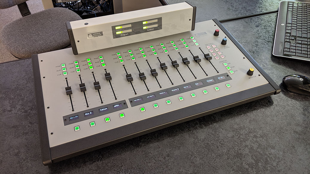 Arrakis DARC Surface 12 Digital AoIP Broadcast Console